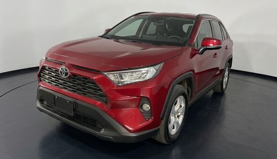 Toyota • RAV4