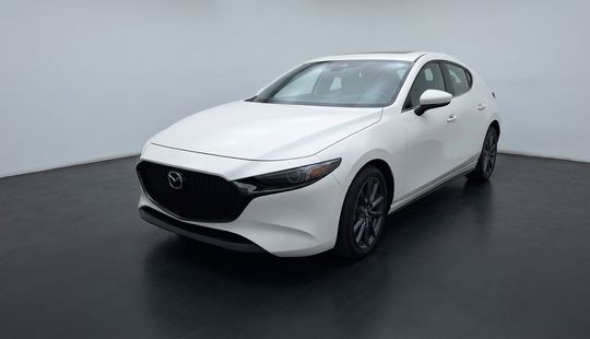 Mazda • Mazda 3