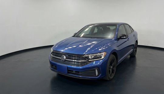 Volkswagen • Jetta