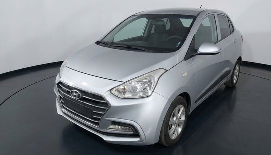 Hyundai • Grand i10