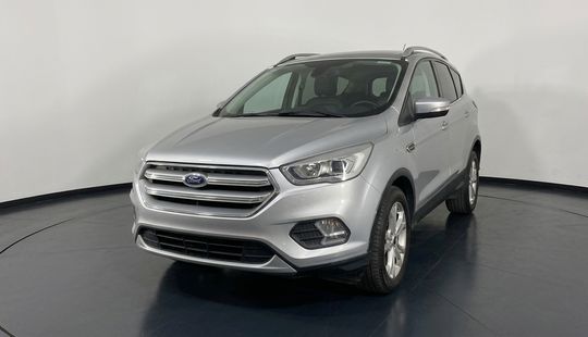 Ford • Escape