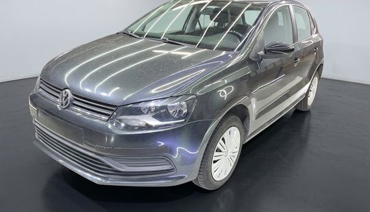 Volkswagen • Polo