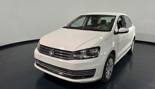 Volkswagen • Vento