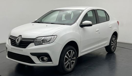 Renault • Logan