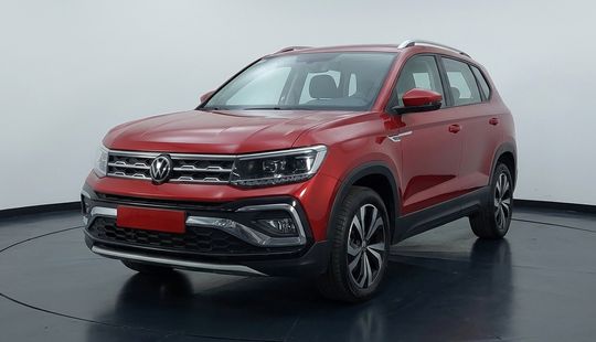 2022 • 48,754 km • Automático