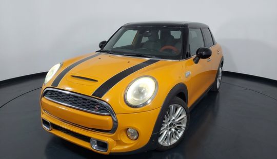 Mini • Cooper S