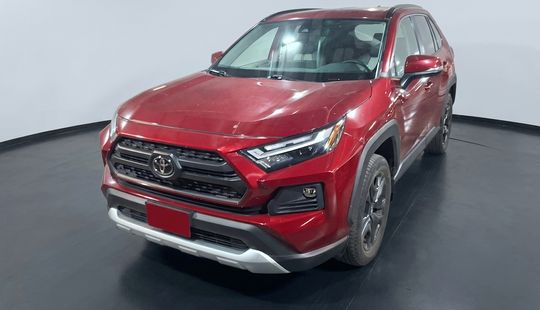 Toyota • RAV4