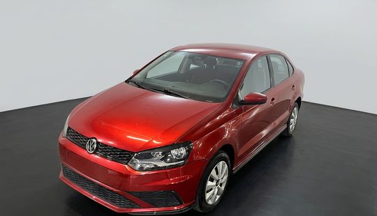 Volkswagen • Vento