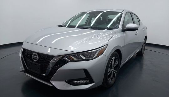 Nissan • Sentra