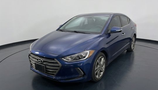 Hyundai • Elantra