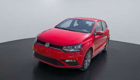 Volkswagen • Polo