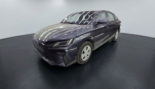 Toyota • Yaris