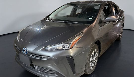 Toyota • Prius