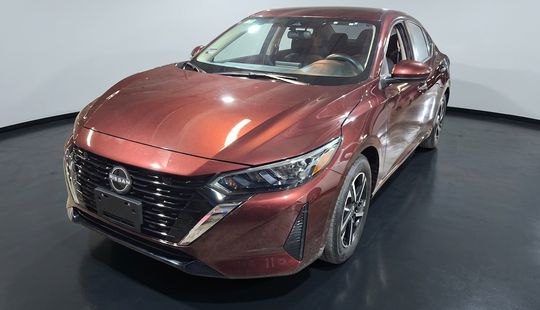 Nissan • Sentra