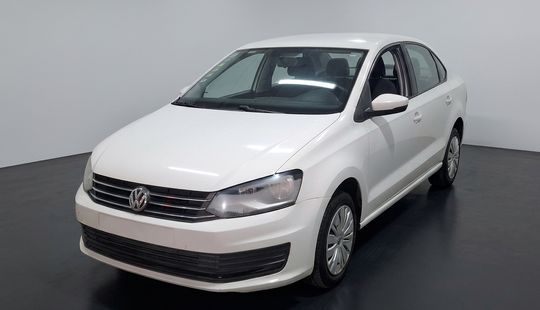 Volkswagen • Vento