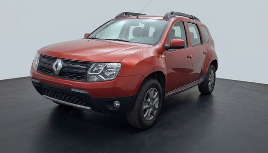 Renault • Duster