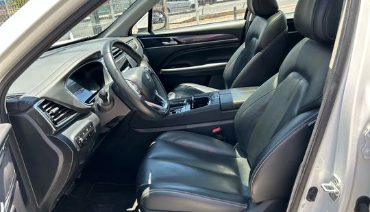 Dodge • Journey
