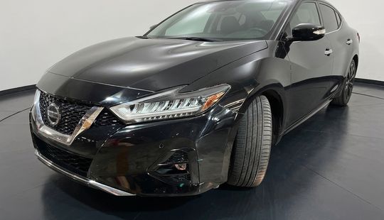 Nissan • Maxima
