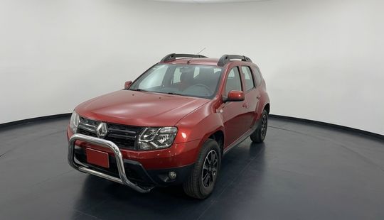 Renault • Duster
