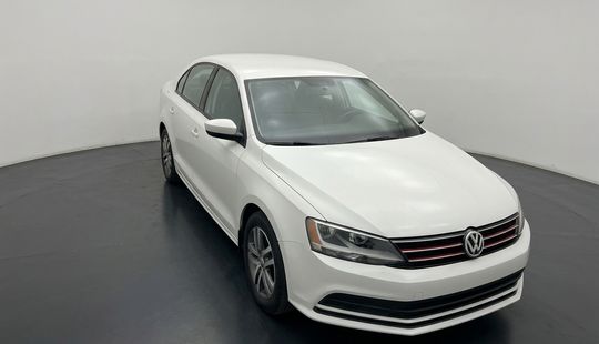 Volkswagen • Jetta