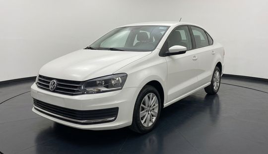 Volkswagen • Vento