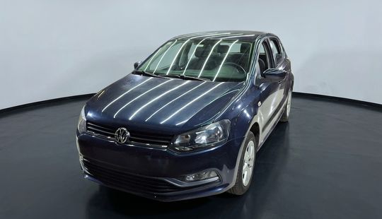 Volkswagen • Polo