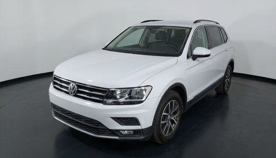 Volkswagen • Tiguan