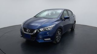 Nissan • Versa