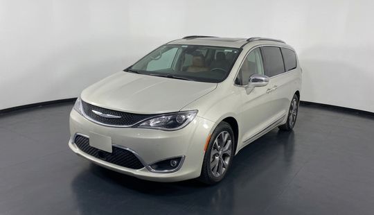 Chrysler • Pacifica