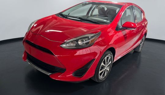 Toyota • Prius C