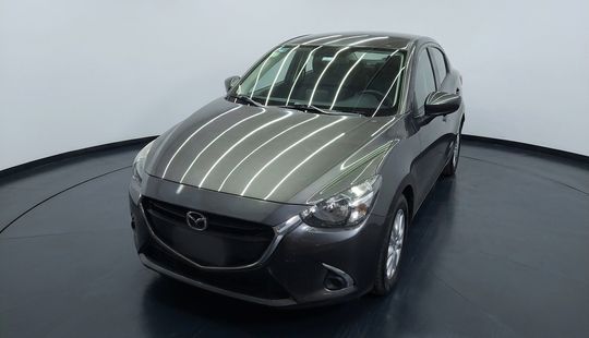 Mazda • Mazda 2