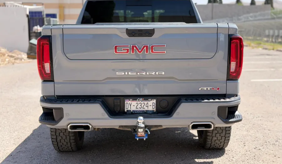 Gmc Sierra 5.3 AT4 C CREW CAB AUTO 4WD Pickup 2025