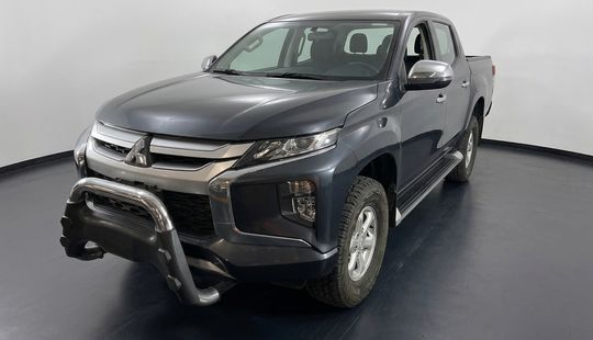 Mitsubishi • L200
