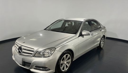 Mercedes Benz • Clase C