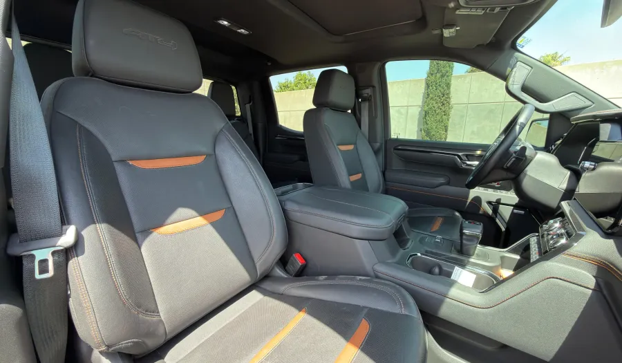Gmc Sierra 5.3 AT4 C CREW CAB AUTO 4WD Pickup 2025