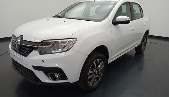 Renault • Logan