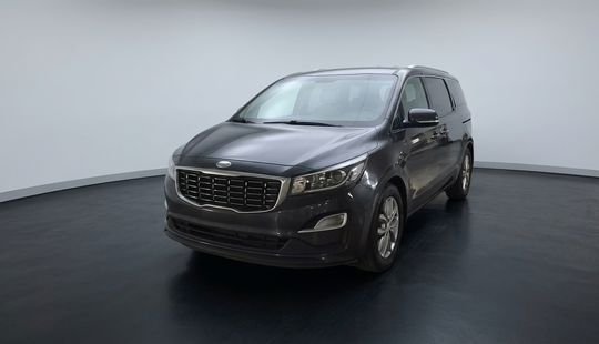 Kia • Sedona