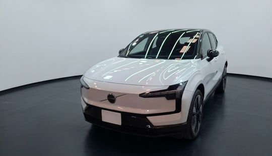 Volvo • ex30