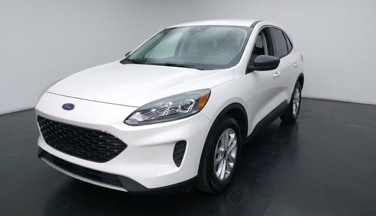 Ford • Escape