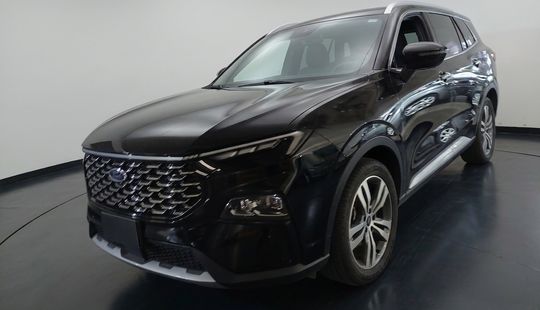 2023 • 7,261 km • Automático