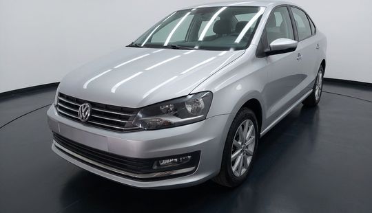 Volkswagen • Vento