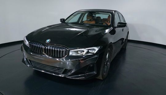 Bmw • Serie 3
