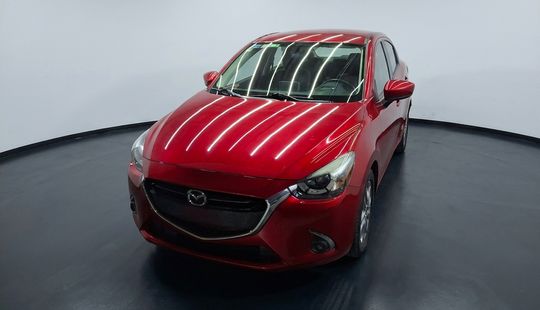 Mazda • Mazda 2