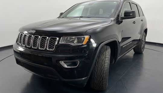 Jeep • Grand Cherokee