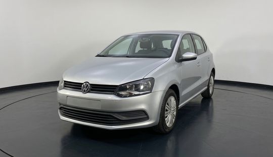 Volkswagen • Polo