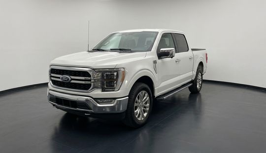 Ford • Lobo