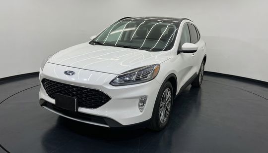 Ford • Escape