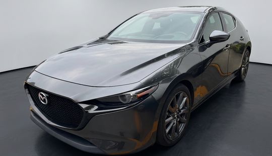 Mazda • Mazda 3