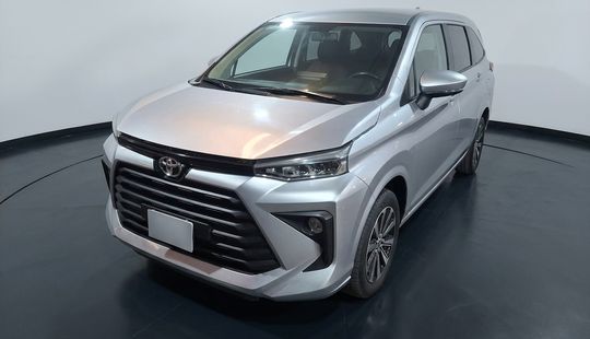 Toyota • Avanza