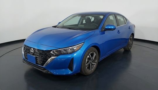 Nissan • Sentra